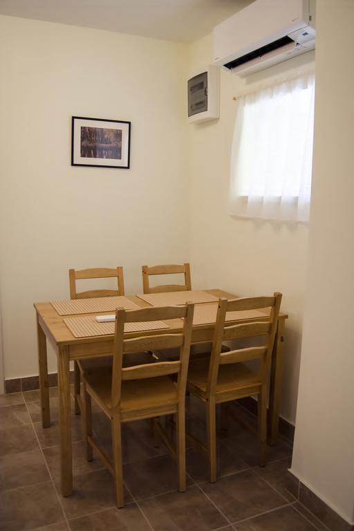 Csongradi Vendegvaro Apartmanok, Szarka Haz Exterior foto